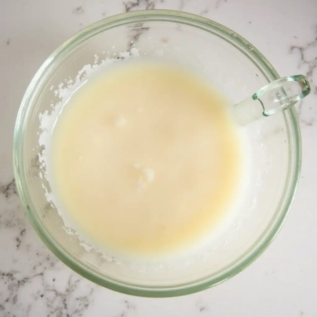 StepbyStep-Guide-to-Dissolving-AgarAgar-for-Delicious-Desserts