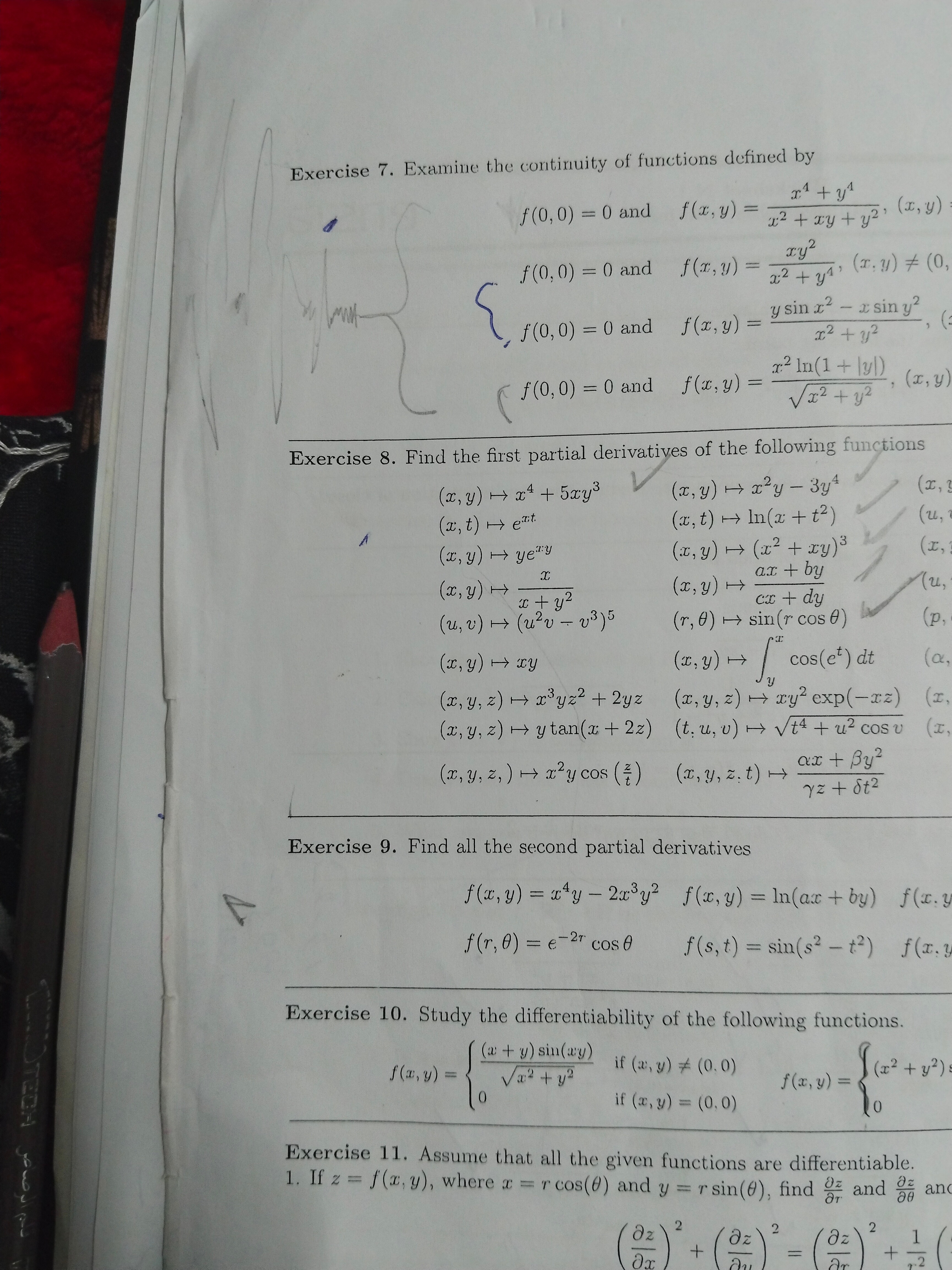 941b8256-5f92-ab4d-03f3-f36c3606bad8.jpg