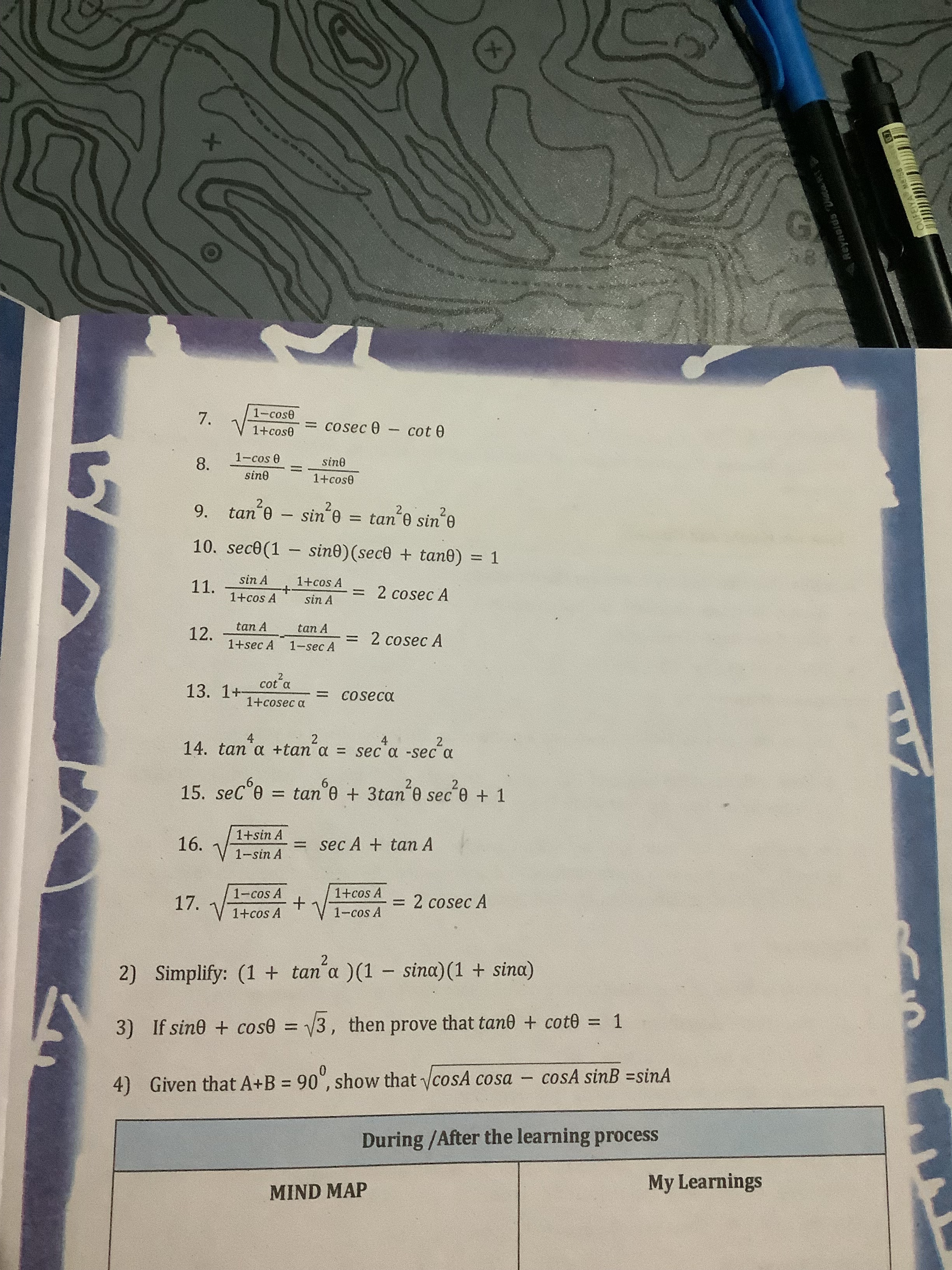c8171428-8bcb-ddca-cc0c-6ce930b3d92a.jpg